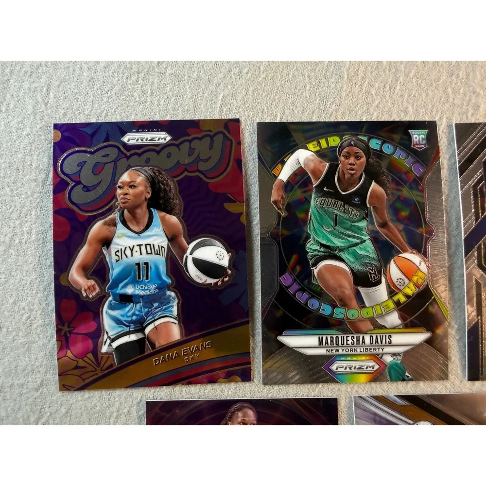 2024 Panini Prizm WNBA Insert Lot 7 Cardoso RC Groovy Fractal Fearless